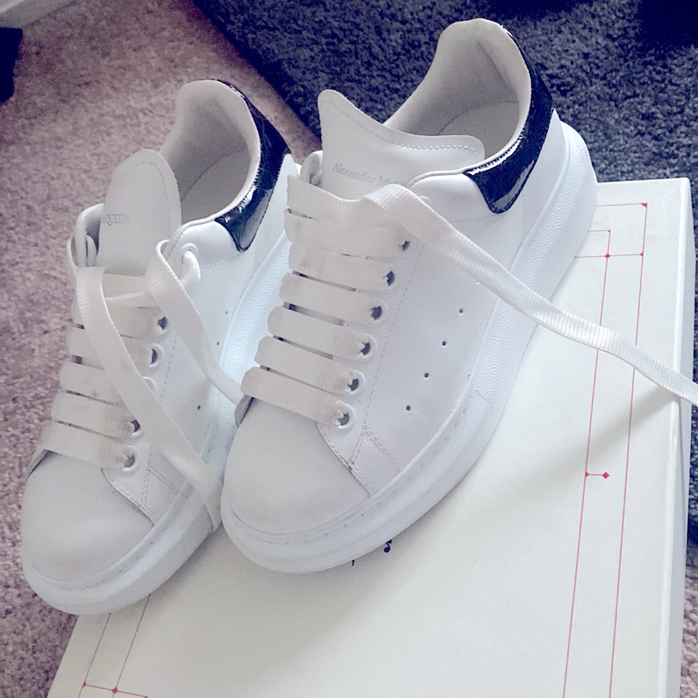 Womens mcqueens 5.5